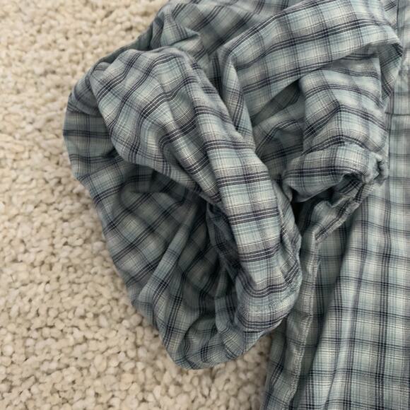 LL Bean Shirt Mens Medium Roll-Up Sleeve 100% Nylon Plaid Pockets Lightweight - Picture 4 of 6